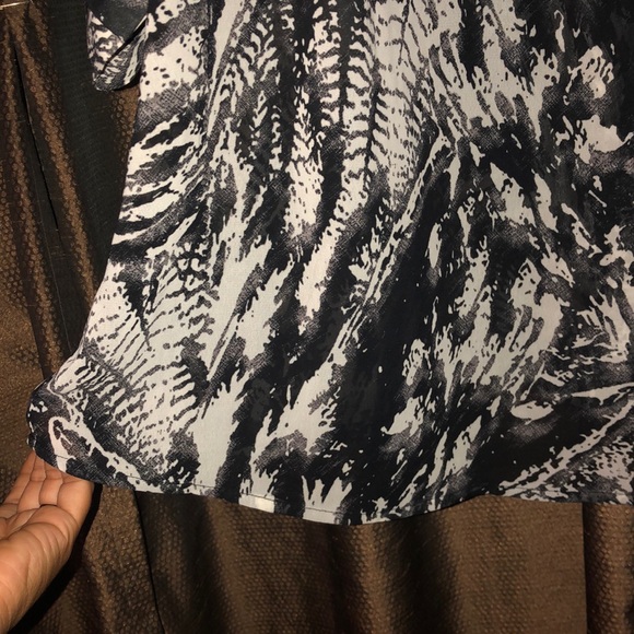 Top - Picture 5 of 6